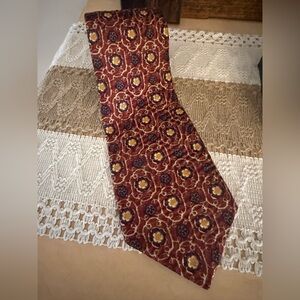 100% Silk Tie from the New York Metropolitan Museum of Art